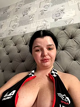 PrettyPaigeBabe online show from 10/27/25, 02:32