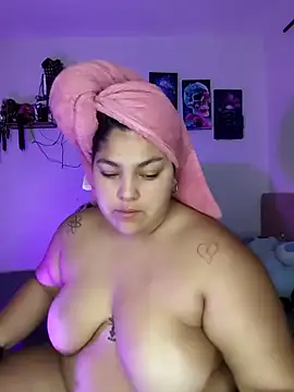 kendra lil evill online show from 04/28/26, 10:20