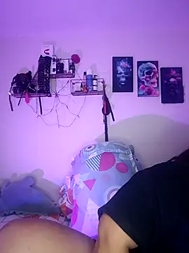 kendra lil evill online show from 05/10/26, 10:31