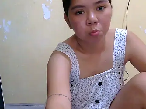 Snapshot of pretty_jana07 chatting on 11/11/25, 03:06 pretty jana07 online show from 11/11/25, 03:06