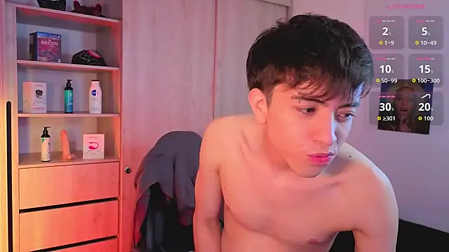 onlinenico online show from 09/12/25, 08:42