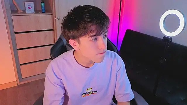 onlinenico online show from 10/15/25, 08:09