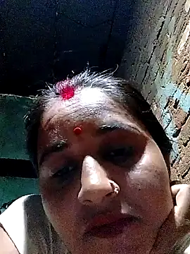 Snapshot of Sexi_pushpa chatting on 06/22/26, 05:21 Sexi pushpa online show from 06/22/26, 05:21