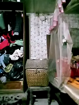 ngan-cute online show from 10/03/25, 12:18