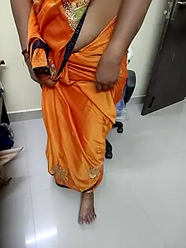 tamilmaha12 online show from 09/14/25, 01:54