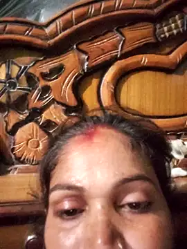 Kavya hot online show from 06/25/26, 04:22
