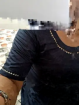 Snapshot of angel_ridhi chatting on 09/10/25, 05:07 angel ridhi online show from 09/10/25, 05:07