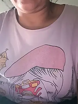 Snapshot of angel_ridhi chatting on 11/14/25, 02:32 angel ridhi online show from 11/14/25, 02:32