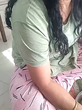 Snapshot of angel_ridhi chatting on 11/19/25, 07:08 angel ridhi online show from 11/19/25, 07:08