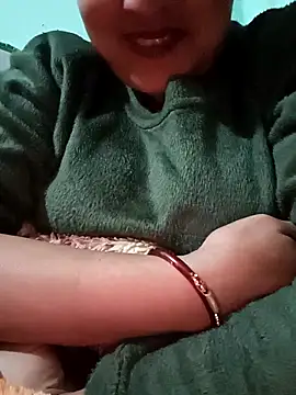 Snapshot of angel_ridhi chatting on 11/26/25, 02:12 angel ridhi online show from 11/26/25, 02:12