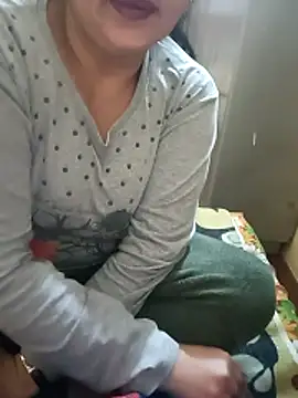 Snapshot of angel_ridhi chatting on 02/24/26, 02:09 angel ridhi online show from 02/24/26, 02:09