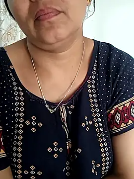 Snapshot of angel_ridhi chatting on 04/08/26, 03:17 angel ridhi online show from 04/08/26, 03:17