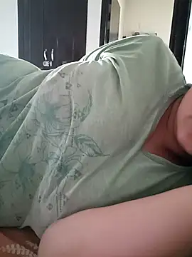 Snapshot of angel_ridhi chatting on 05/22/26, 12:51 angel ridhi online show from 05/22/26, 12:51
