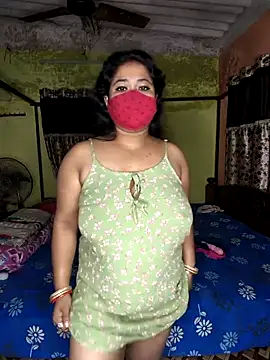 Smile-quien online show from 11/28/25, 03:53