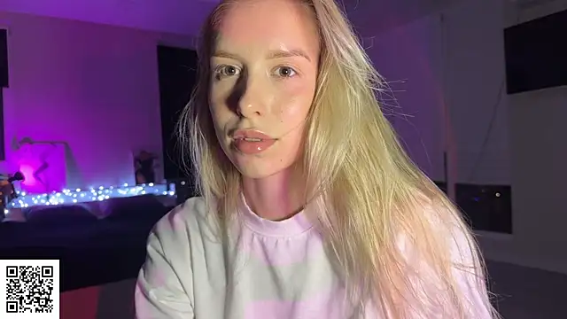 ElysiaXo online show from 11/29/25, 10:57