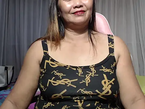 FelisitaG online show from 02/22/26, 08:13