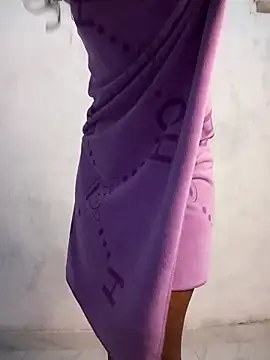 venuki ihalagamage online show from 02/28/26, 07:04