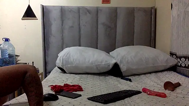 Judylicius online show from 10/10/25, 03:05