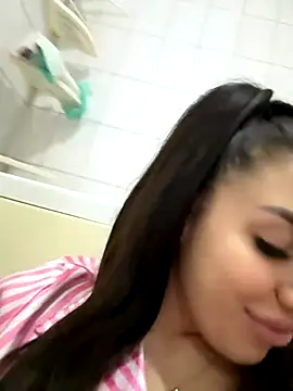 CataleyaSyrene online show from 11/12/25, 02:34