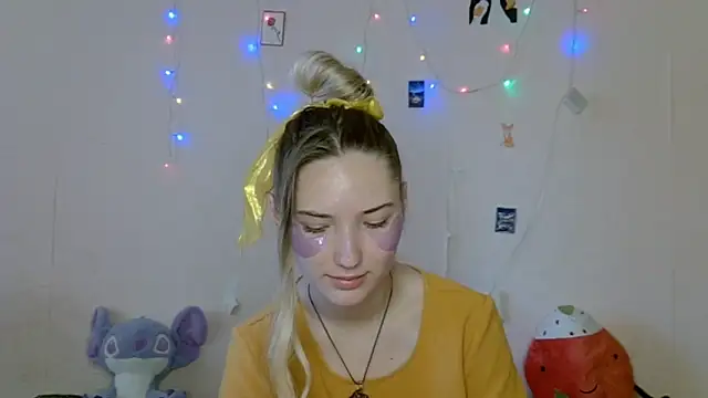  kikiclark   online show from 09/10/25, 07:19