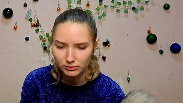  kikiclark   online show from 02/11/26, 08:47