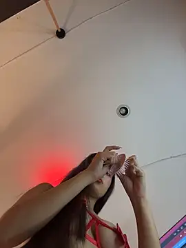 Snapshot of Juanita-Diaz chatting on 01/06/26, 08:45 Juanita-Diaz online show from 01/06/26, 08:45