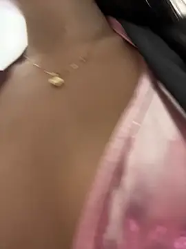 Snapshot of Juanita-Diaz chatting on 01/17/26, 08:34 Juanita-Diaz online show from 01/17/26, 08:34