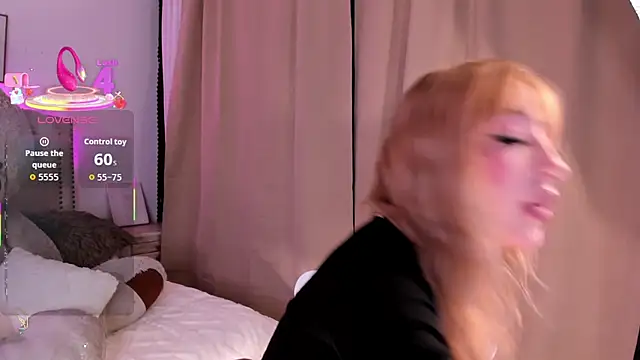 Mayajhons online show from 12/16/25, 11:48