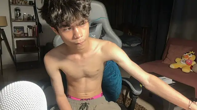 Snapshot of OopsAgain_ chatting on 01/14/26, 10:36 OopsAgain online show from 01/14/26, 10:36