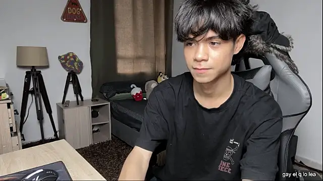 Snapshot of OopsAgain_ chatting on 02/22/26, 10:19 OopsAgain online show from 02/22/26, 10:19