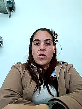 Snapshot of denissebombon chatting on 02/09/26, 06:34 denissebombon online show from 02/09/26, 06:34