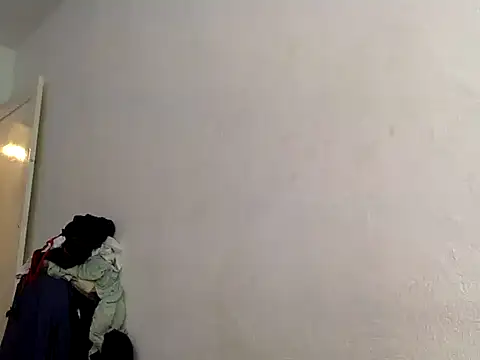 Snapshot of chrisalmeid_ chatting on 11/02/25, 02:08 chrisalmeid online show from 11/02/25, 02:08