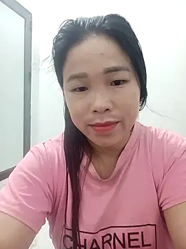 Snapshot of sumy-00 chatting on 05/11/26, 02:12 sumy-00 online show from 05/11/26, 02:12