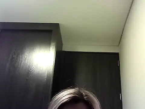 Valery  Rouse  online show from 10/05/25, 09:56