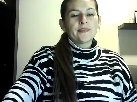 Valery  Rouse  online show from 04/18/26, 02:15