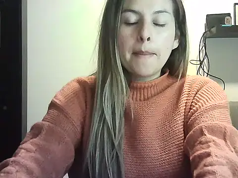 Valery  Rouse  online show from 04/26/26, 03:59