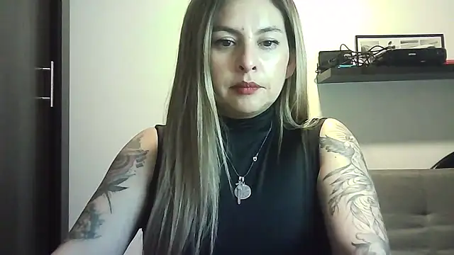 Valery  Rouse  online show from 05/03/26, 05:13