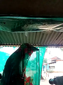 Snapshot of Hot-honi chatting on 09/15/25, 06:46 Hot-honi online show from 09/15/25, 06:46