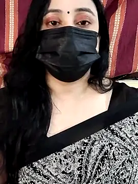 Monica cams online show from 09/09/25, 12:05