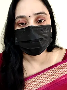 Monica cams online show from 11/18/25, 04:06