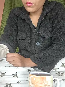 Hott Archana online show from 11/12/25, 11:25