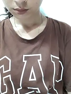 Snapshot of siya_rani67 chatting on 10/07/25, 07:38 siya rani67 online show from 10/07/25, 07:38