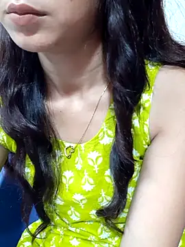 Snapshot of siya_rani67 chatting on 10/14/25, 06:47 siya rani67 online show from 10/14/25, 06:47