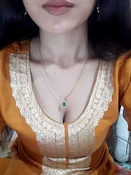 Snapshot of siya_rani67 chatting on 02/05/26, 07:18 siya rani67 online show from 02/05/26, 07:18