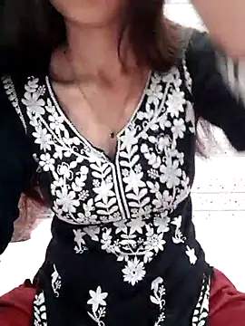 Snapshot of siya_rani67 chatting on 02/15/26, 07:10 siya rani67 online show from 02/15/26, 07:10