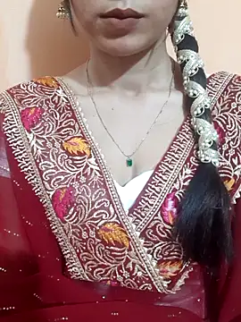 Snapshot of siya_rani67 chatting on 04/14/26, 06:36 siya rani67 online show from 04/14/26, 06:36