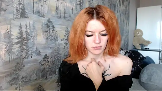   Elina   online show from 09/26/25, 04:16