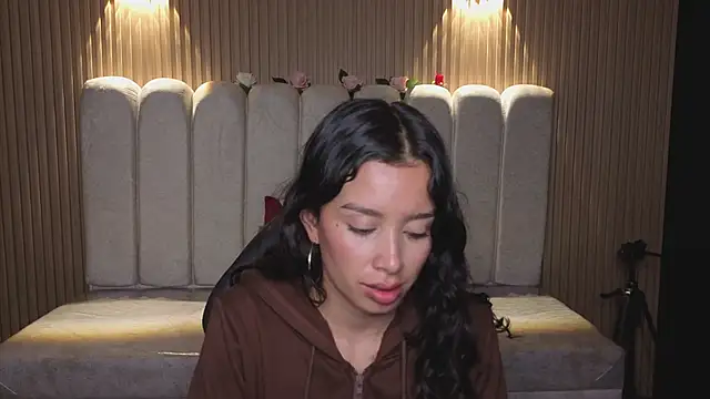 Snapshot of _Mia_Evans_1 chatting on 03/06/26, 07:32 Mia Evans 1 online show from 03/06/26, 07:32