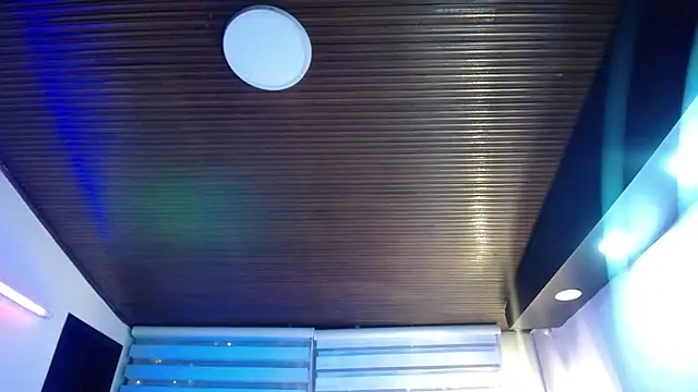  Charlotte Collins  online show from 10/31/25, 01:45