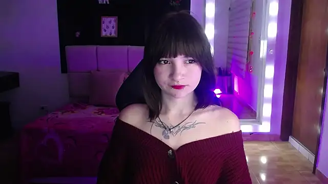  Charlotte Collins  online show from 11/25/25, 02:28